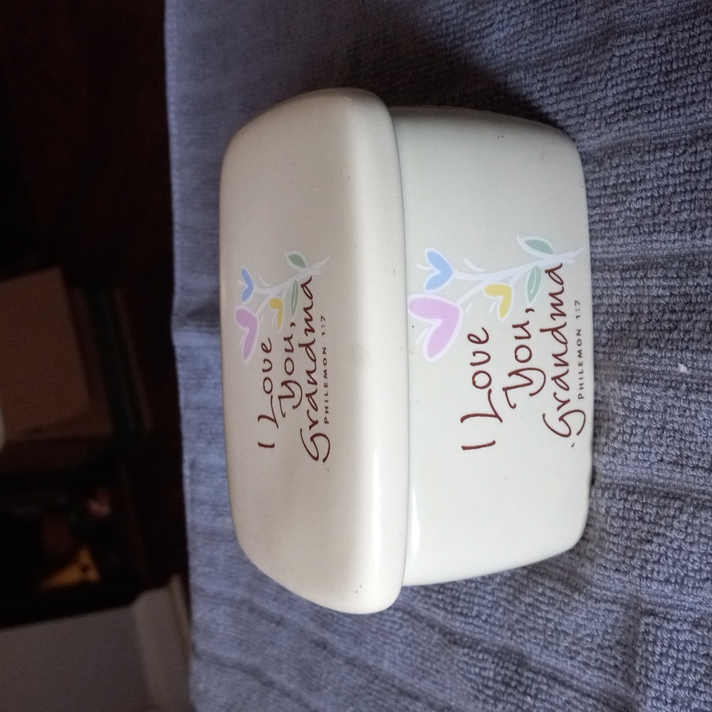 Trinket box "I Love You, Grandma",